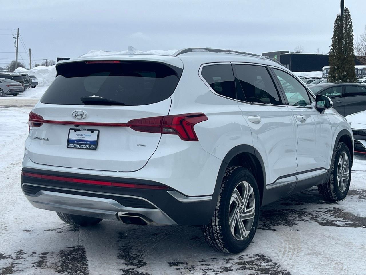 2022 Hyundai Santa Fe Preferred AWD w/Trend Package Photo