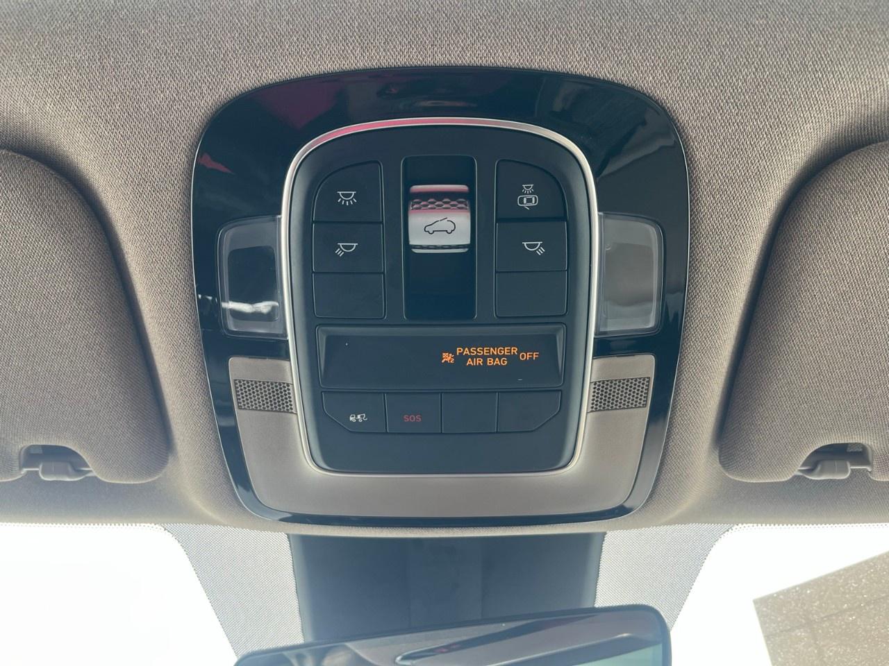 2022 Hyundai Santa Fe Preferred AWD w/Trend Package Photo