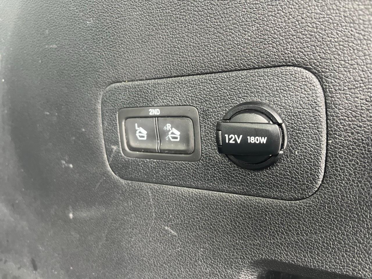 2022 Hyundai Santa Fe Preferred AWD w/Trend Package Photo