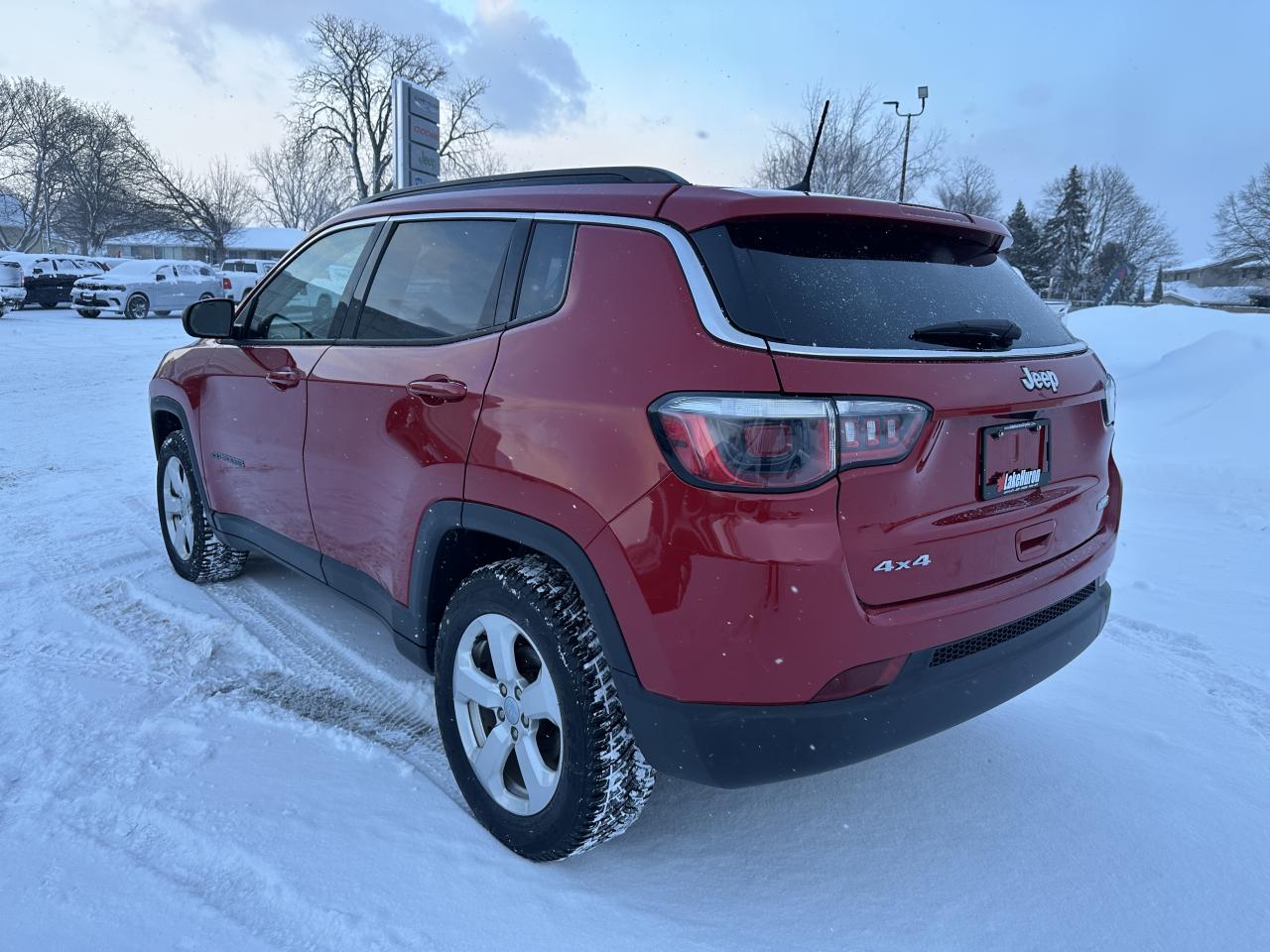 2018 Jeep Compass NORTH Photo