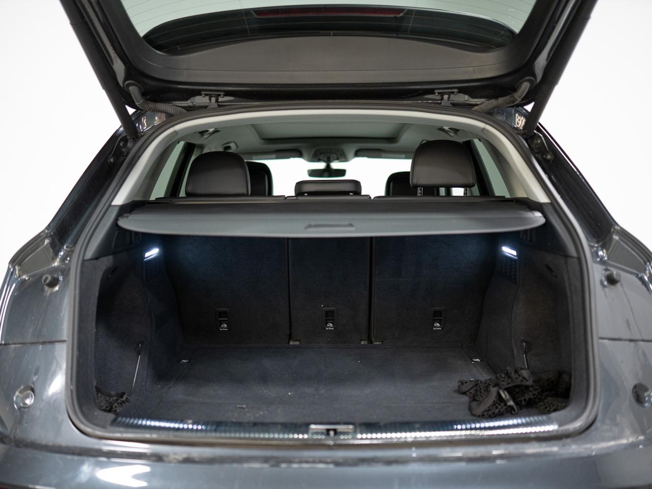 2019 Audi Q5 PROGRESSIV | PANO | NAV | 19 IN Photo