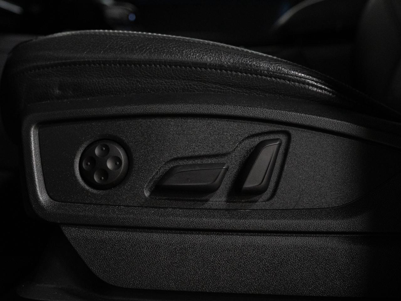 2019 Audi Q5 PROGRESSIV | PANO | NAV | 19 IN Photo