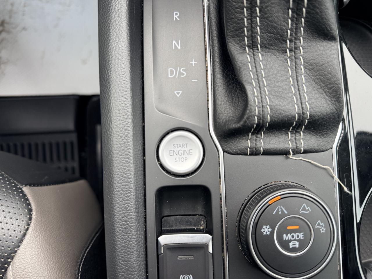 2022 Volkswagen Atlas Execline 3.6 FSI 4MOTION | NAVIGATION | Photo