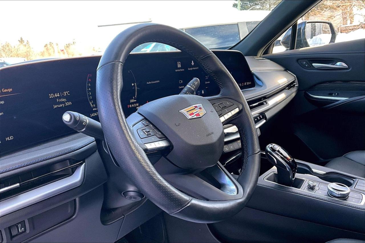 2025 Cadillac XT4 Sport |Vented Leather |Panoroof |Safety Tech |AWD Photo