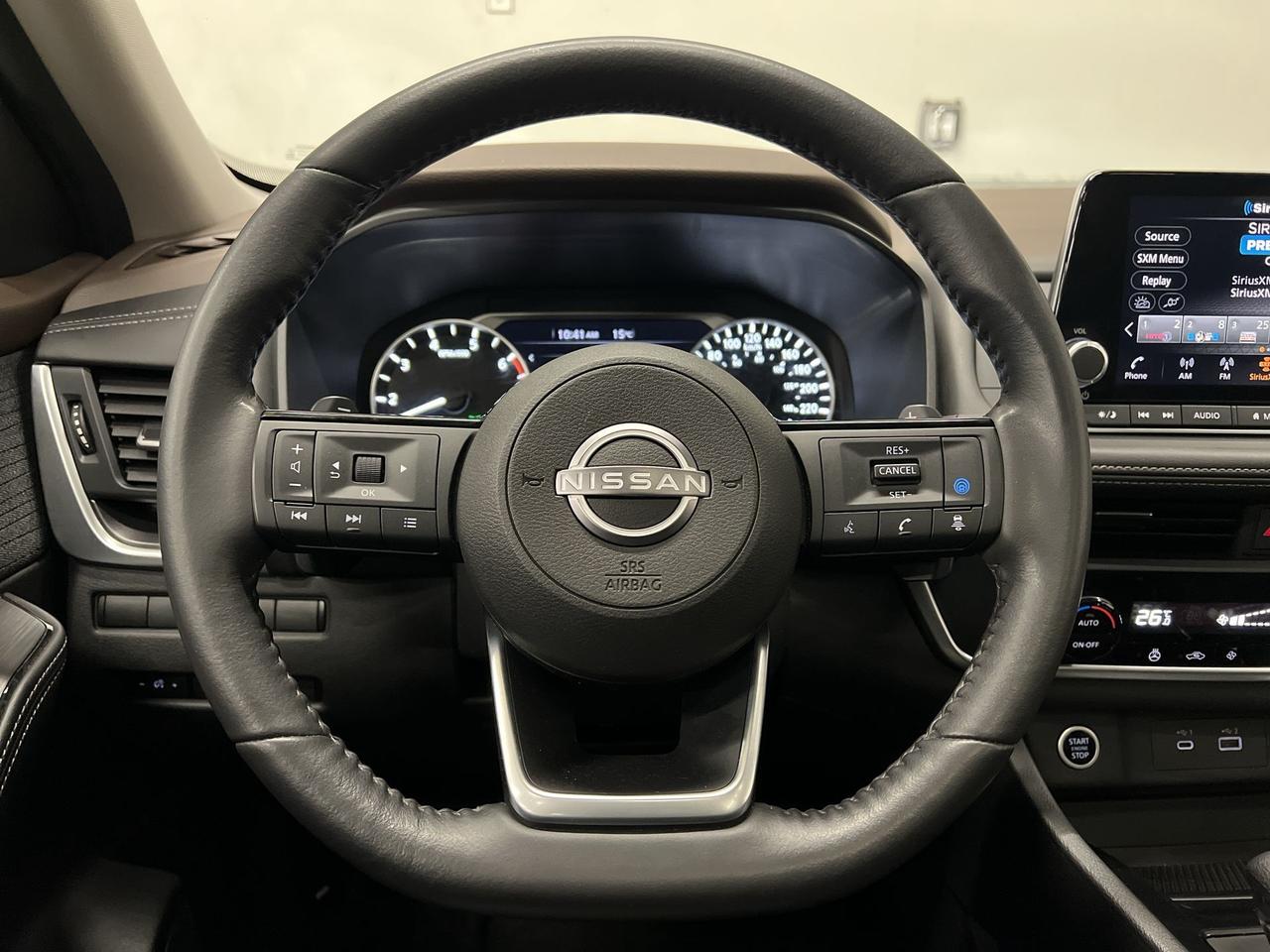 2023 Nissan Rogue SV AWD |LOW KMS | PANO ROOF | HTD SEATS | 360 CAM Photo