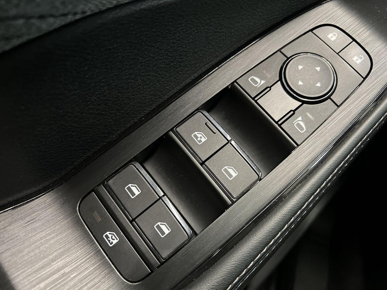 2023 Nissan Rogue SV AWD |LOW KMS | PANO ROOF | HTD SEATS | 360 CAM Photo