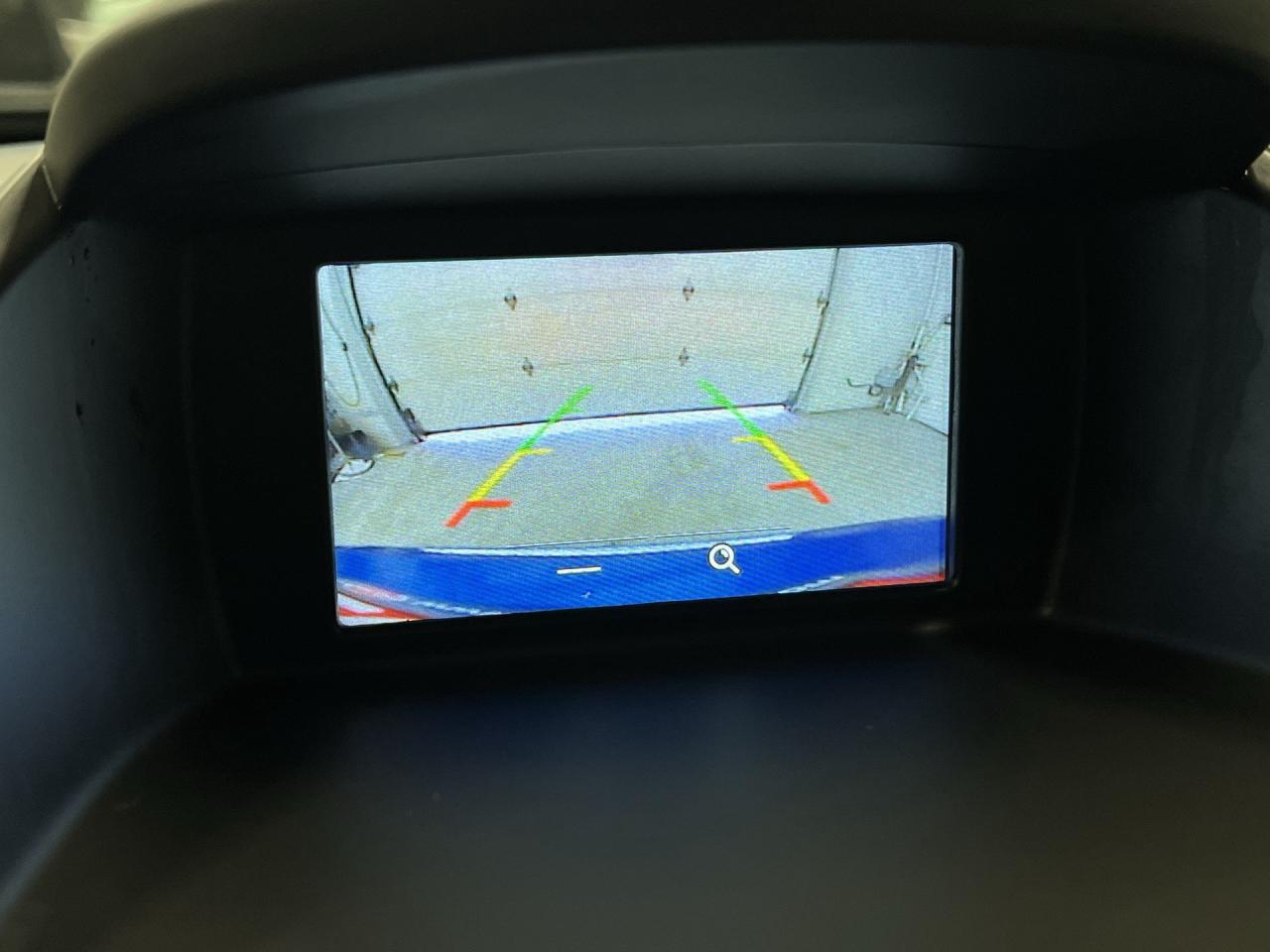 2018 Ford Fiesta SE HATCH | ONLY 33,000KMS! | HTD SEATS | REAR CAM Photo3