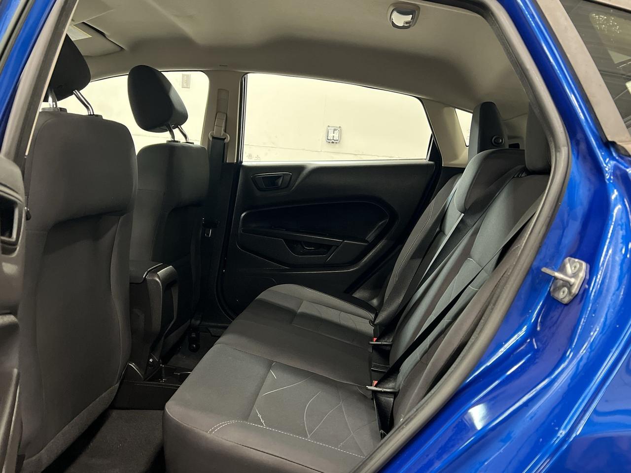 2018 Ford Fiesta SE HATCH | ONLY 33,000KMS! | HTD SEATS | REAR CAM Photo