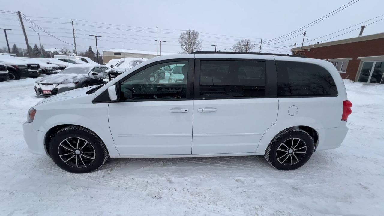 2017 Dodge Grand Caravan GT | 7-PASS | HTD LEATHER SEATS | NAV | REAR CAM Photo4