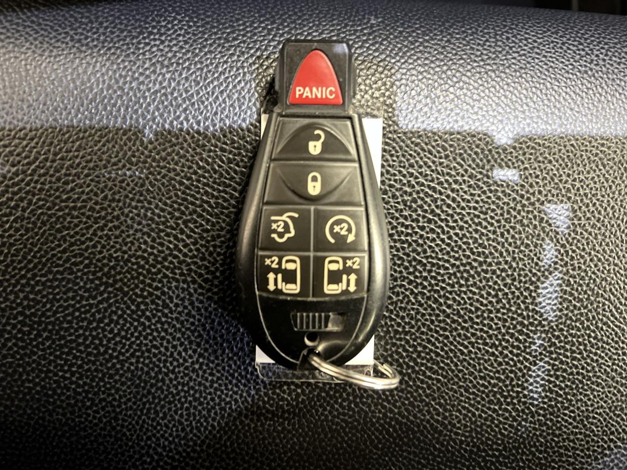 2017 Dodge Grand Caravan GT | 7-PASS | HTD LEATHER SEATS | NAV | REAR CAM Photo