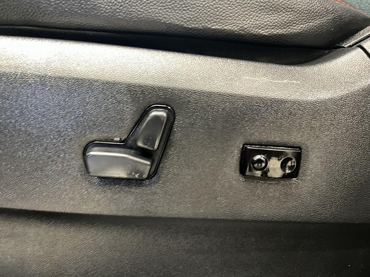 2017 Dodge Grand Caravan GT | 7-PASS | HTD LEATHER SEATS | NAV | REAR CAM Photo