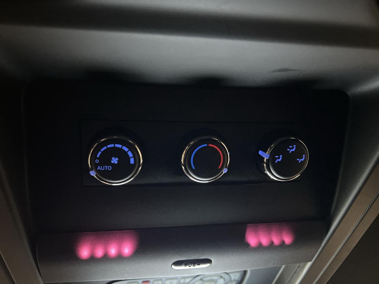 2017 Dodge Grand Caravan GT | 7-PASS | HTD LEATHER SEATS | NAV | REAR CAM Photo