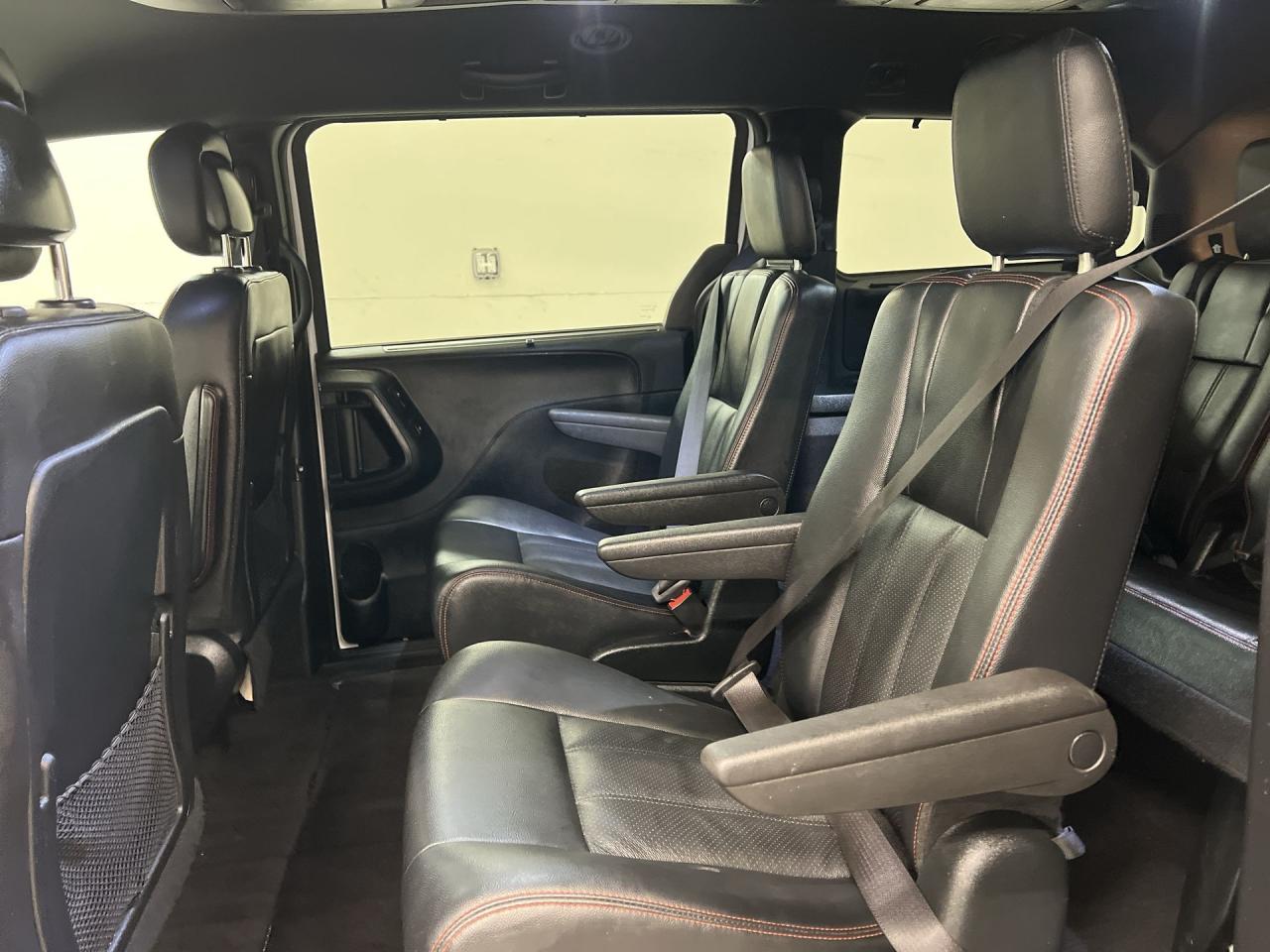2017 Dodge Grand Caravan GT | 7-PASS | HTD LEATHER SEATS | NAV | REAR CAM Photo