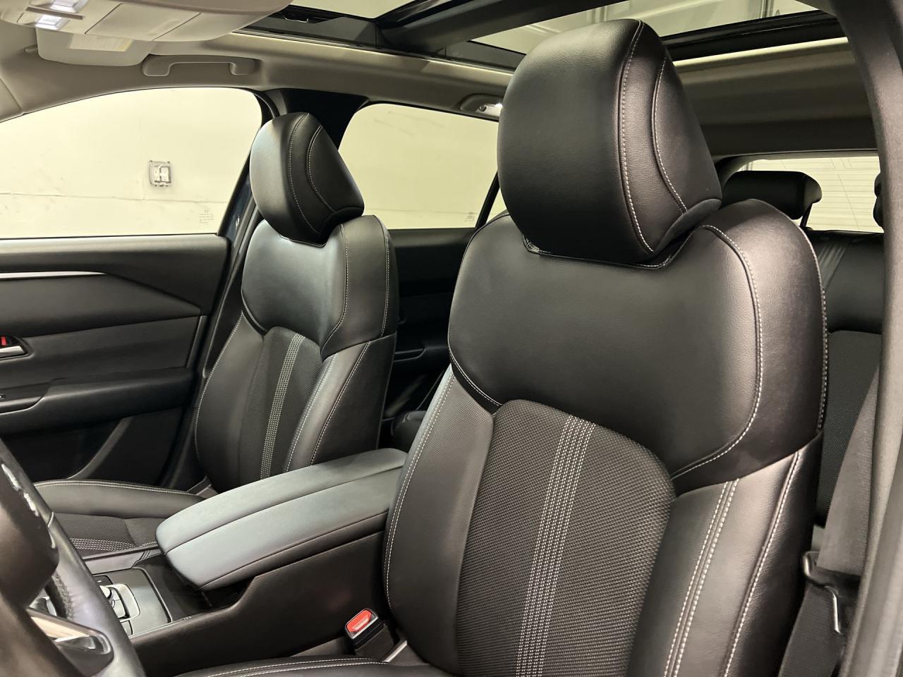 2024 Mazda CX-50 GS-L AWD| HTD LEATHER| PANO ROOF| CARPLAY Photo