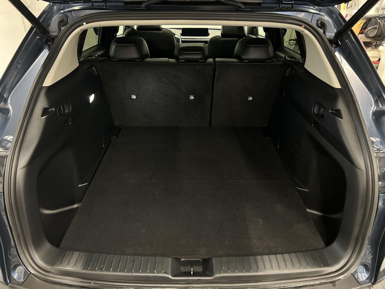 2024 Mazda CX-50 GS-L AWD| HTD LEATHER| PANO ROOF| CARPLAY Photo