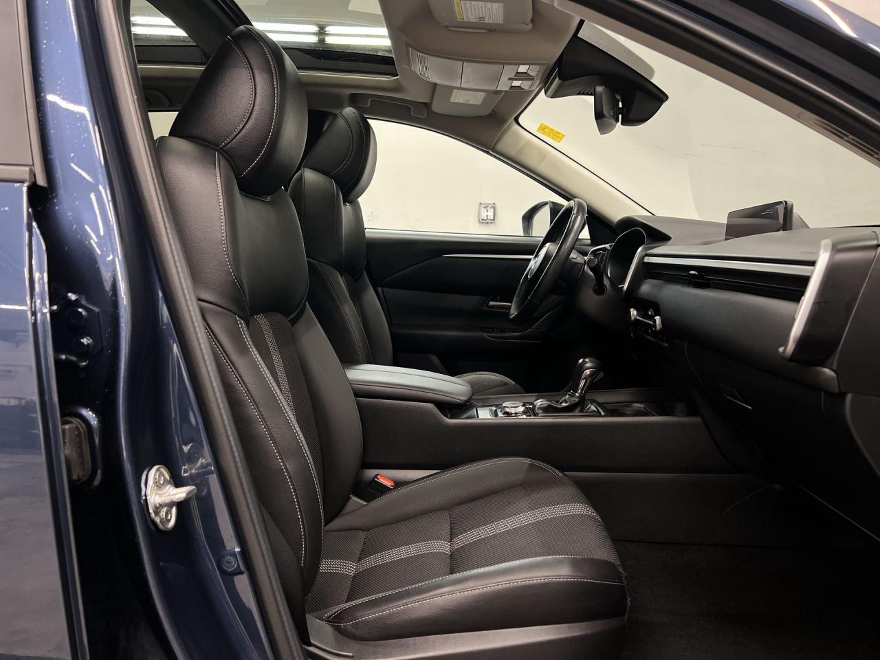 2024 Mazda CX-50 GS-L AWD| HTD LEATHER| PANO ROOF| CARPLAY Photo