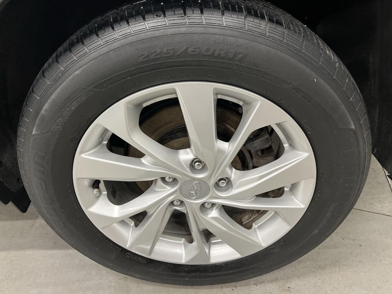 2019 Hyundai Tucson PREFERRED AWD | HTD SEATS | CARPLAY | ALLOYS | Photo