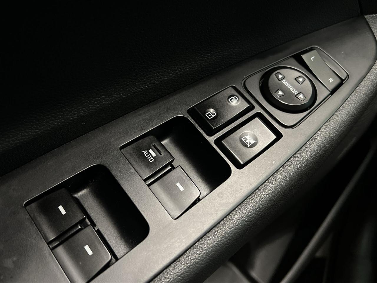 2019 Hyundai Tucson PREFERRED AWD | HTD SEATS | CARPLAY | ALLOYS | Photo