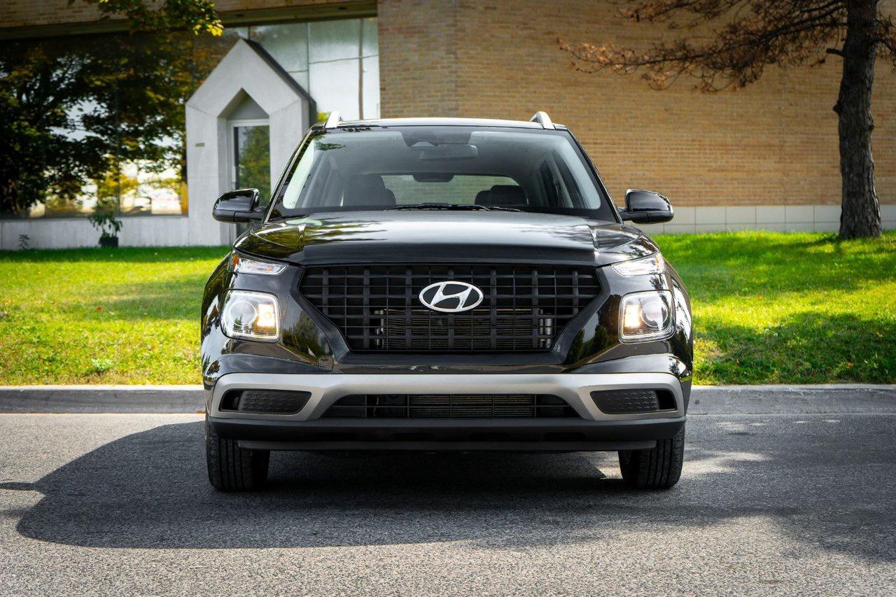 2023 Hyundai Venue PREFERRED Photo