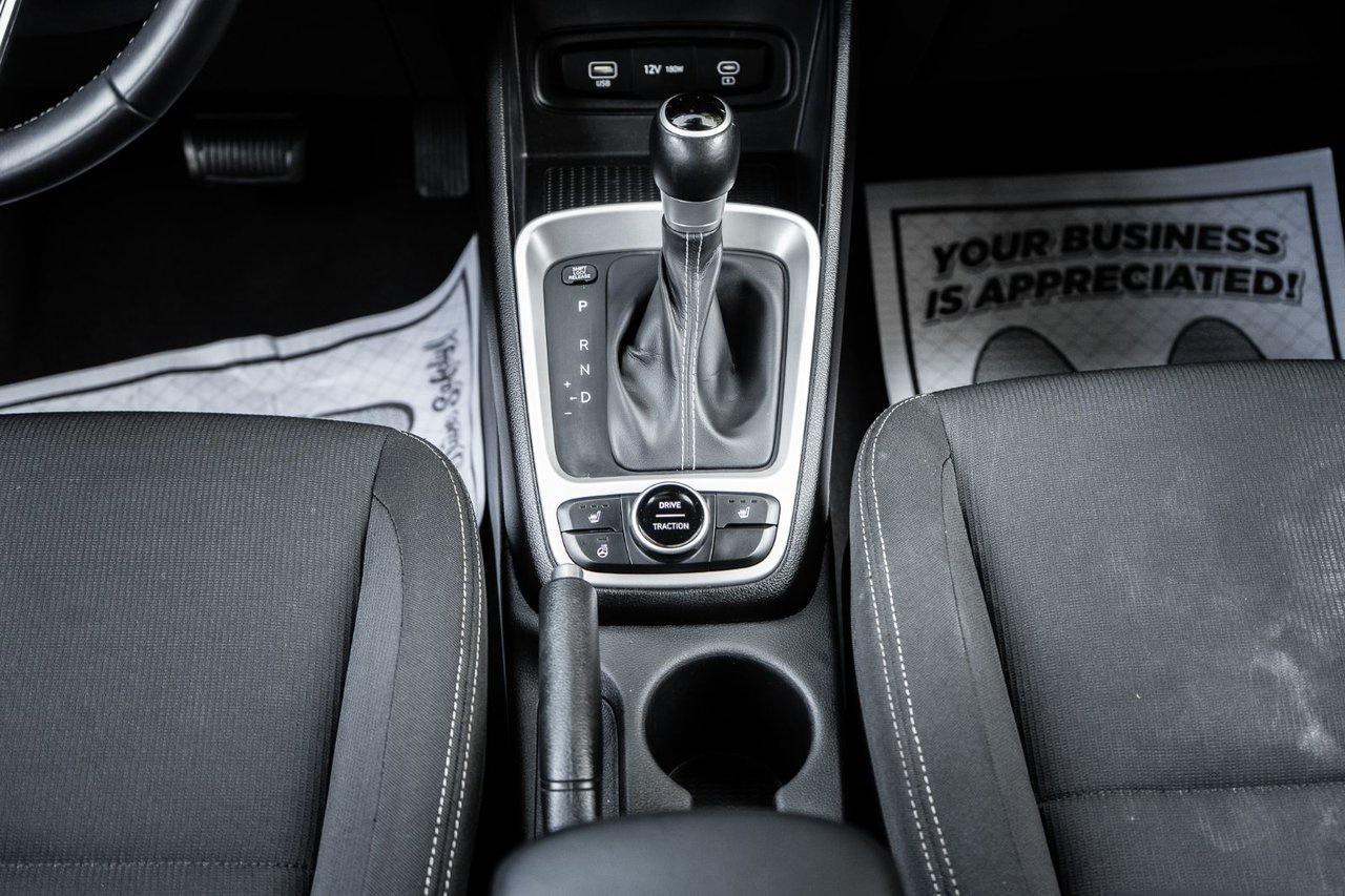 2023 Hyundai Venue PREFERRED Photo