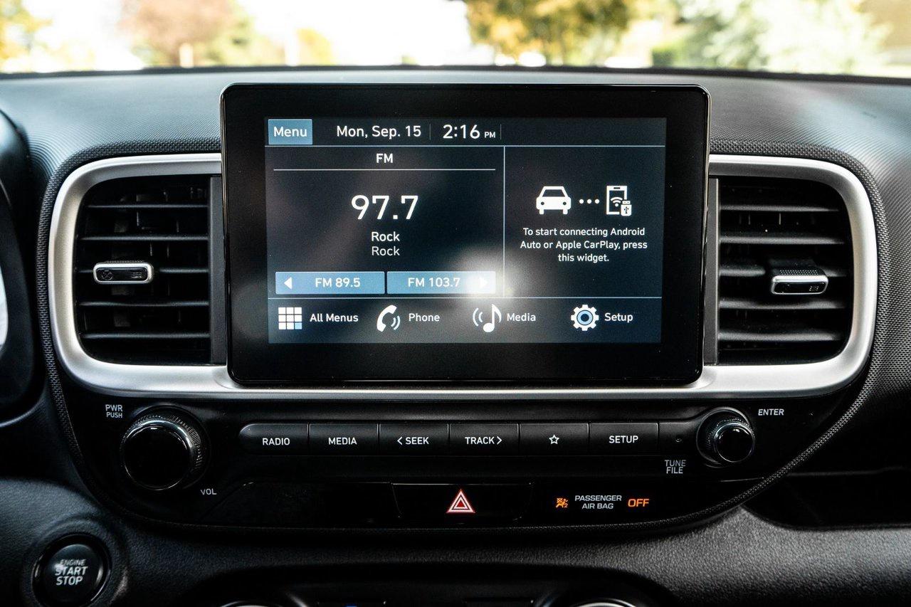 2023 Hyundai Venue PREFERRED Photo