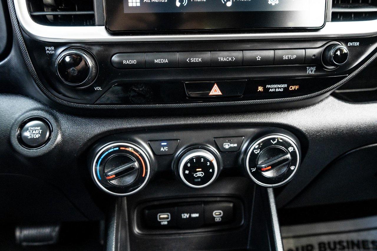 2023 Hyundai Venue PREFERRED Photo