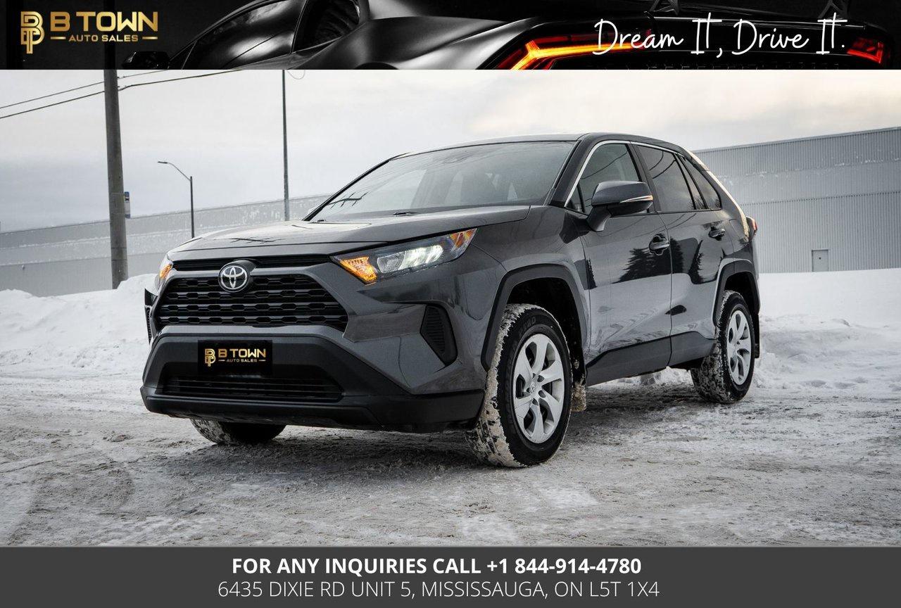 2022 Toyota RAV4 LE Photo