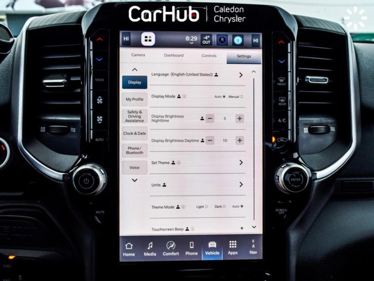 2025 RAM 2500 Big Horn 4x4 Crew Cab 6'4" Box 12.1" Display Level 1 Plus Equipment Photo