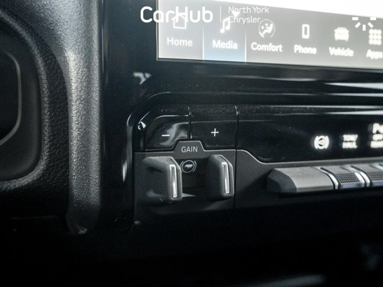 2025 RAM 2500 Tradesman  6'4" Box 6.7L Turbo Diesel 12'' Display Navi Side Steps Photo