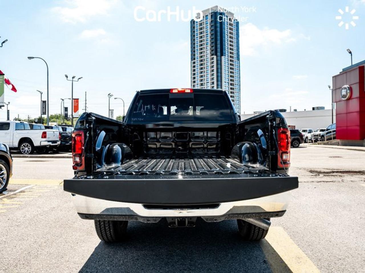 2025 RAM 2500 Tradesman 6'4'' Box 6.4L HEMI 12'' Display Convenience Group Navi Photo