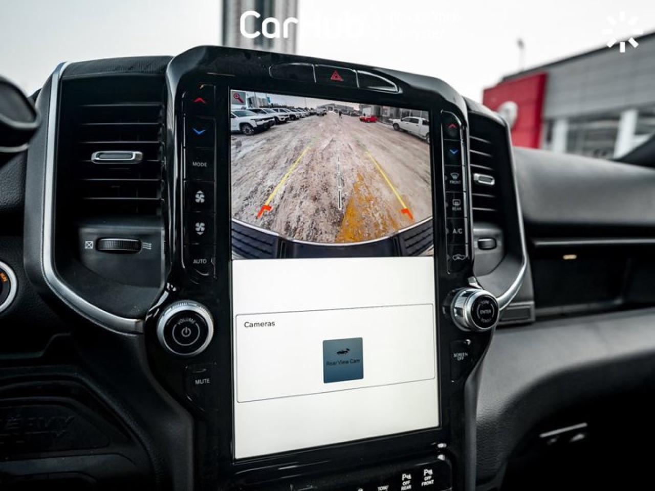 2025 RAM 3500 Big Horn 6'4" Box 6.4L V8 Hemi Navi 12'' Display Remote Start Photo