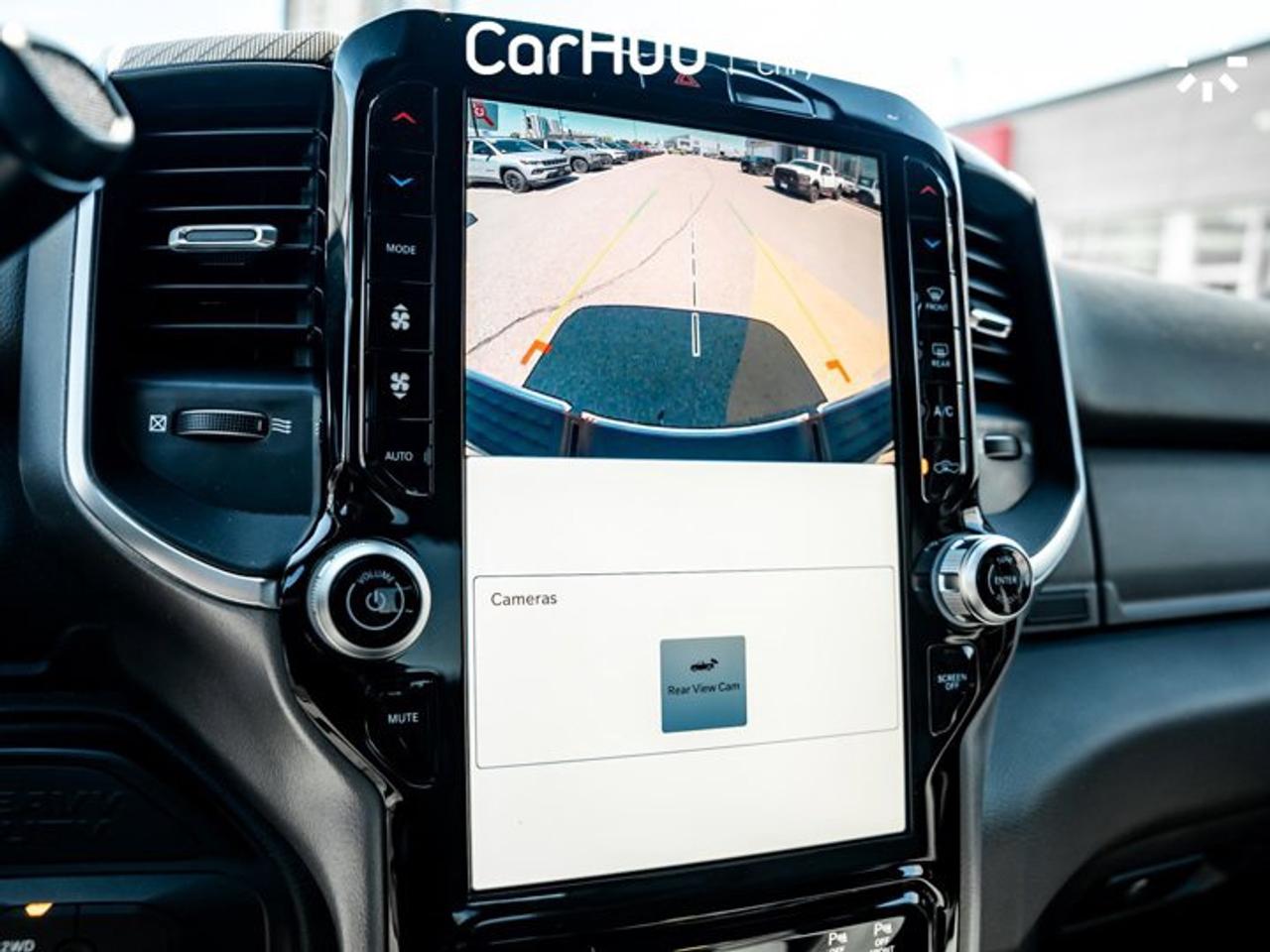 2025 RAM 3500 Big Horn 6'4" Box 6.4L V8 Hemi Navi 12'' Display Remote Start Photo