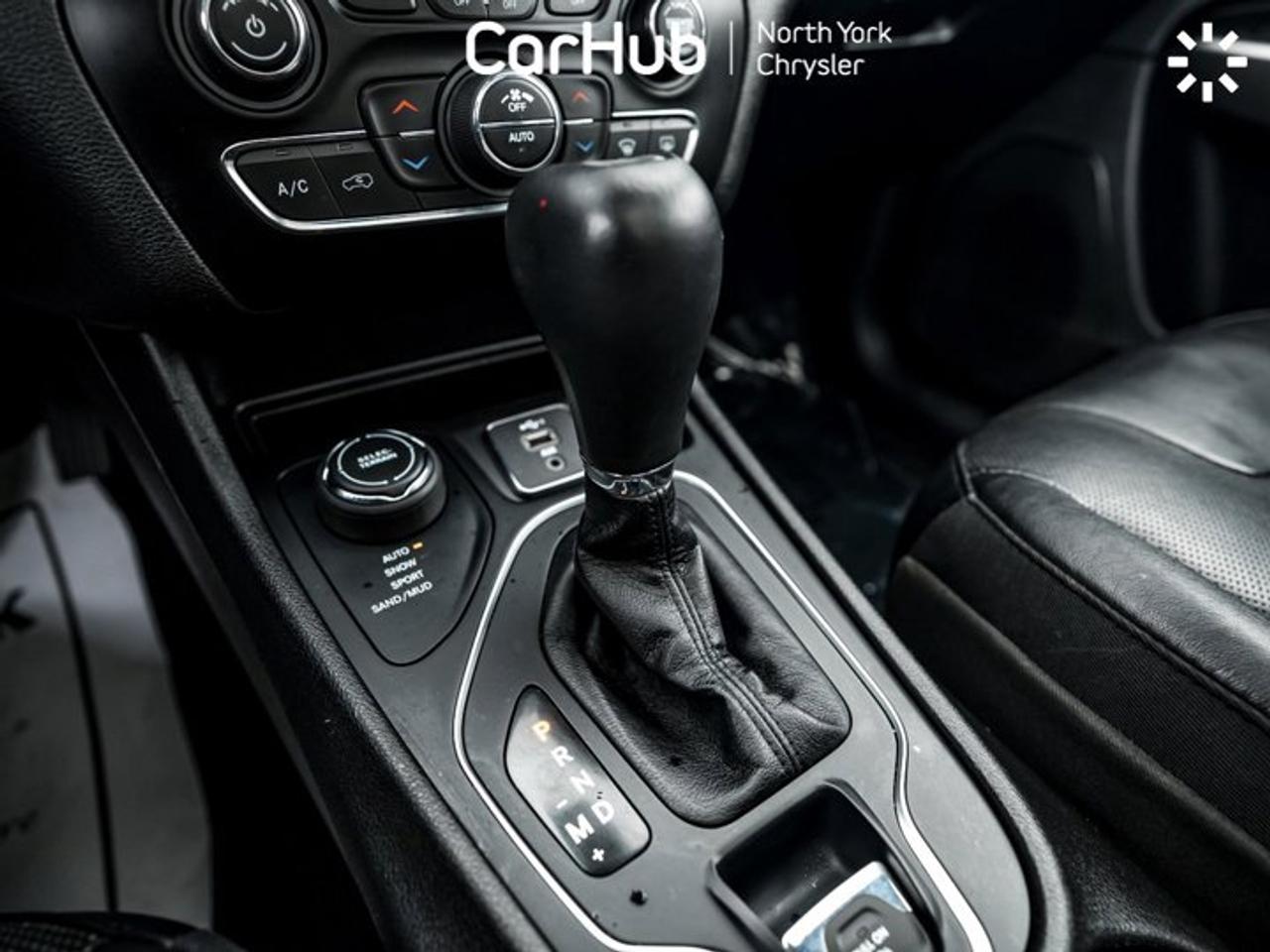 2021 Jeep Cherokee 80th Anniversary Advanced Safety Group Navi Heated Seats & Wheel Photo