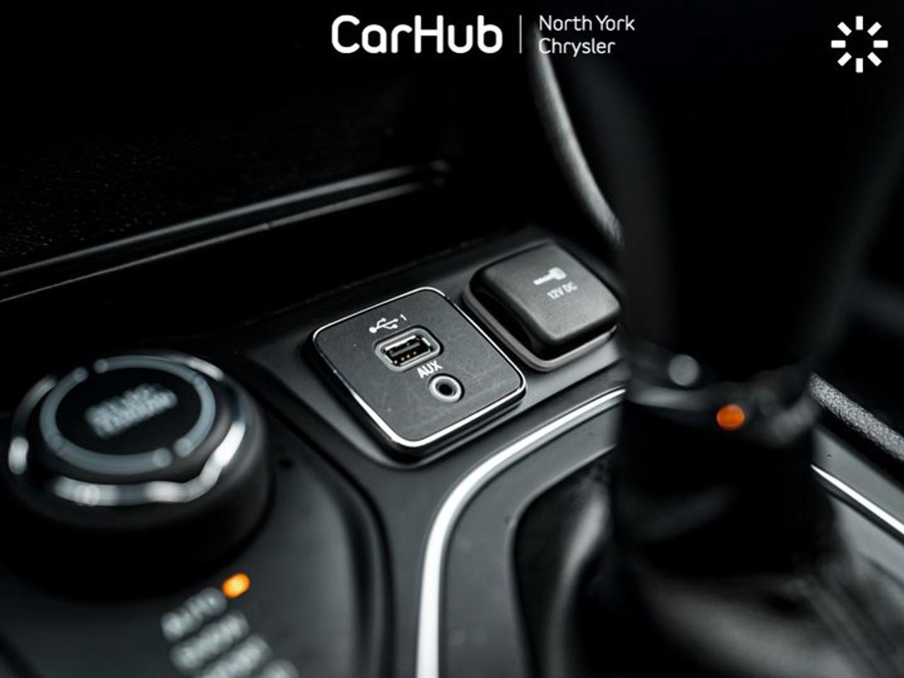 2021 Jeep Cherokee 80th Anniversary Advanced Safety Group Navi Heated Seats & Wheel Photo