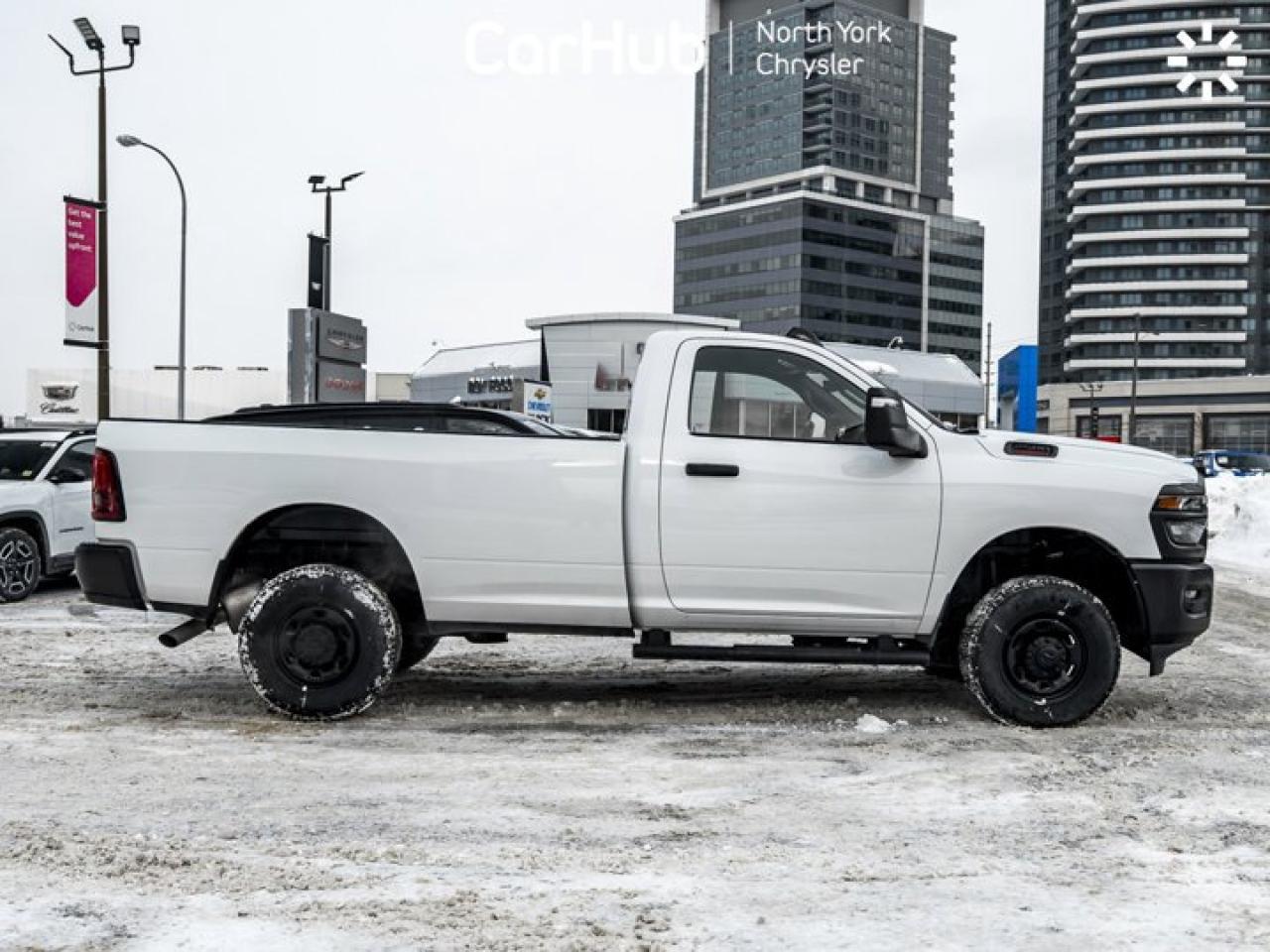 2025 RAM 2500 Tradesman 8' Box 6.4L V8 HEMI 12'' Display Convenience Group Navi Photo