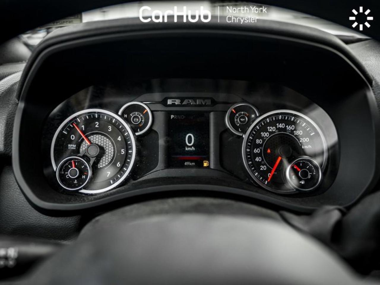 2025 RAM 2500 Tradesman 8' Box 6.4L V8 HEMI 12'' Display Convenience Group Navi Photo