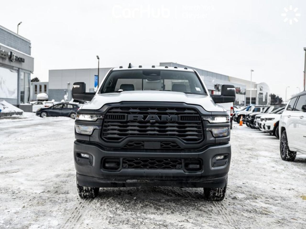 2025 RAM 2500 Tradesman 8' Box 6.4L V8 HEMI 12'' Display Convenience Group Navi Photo2