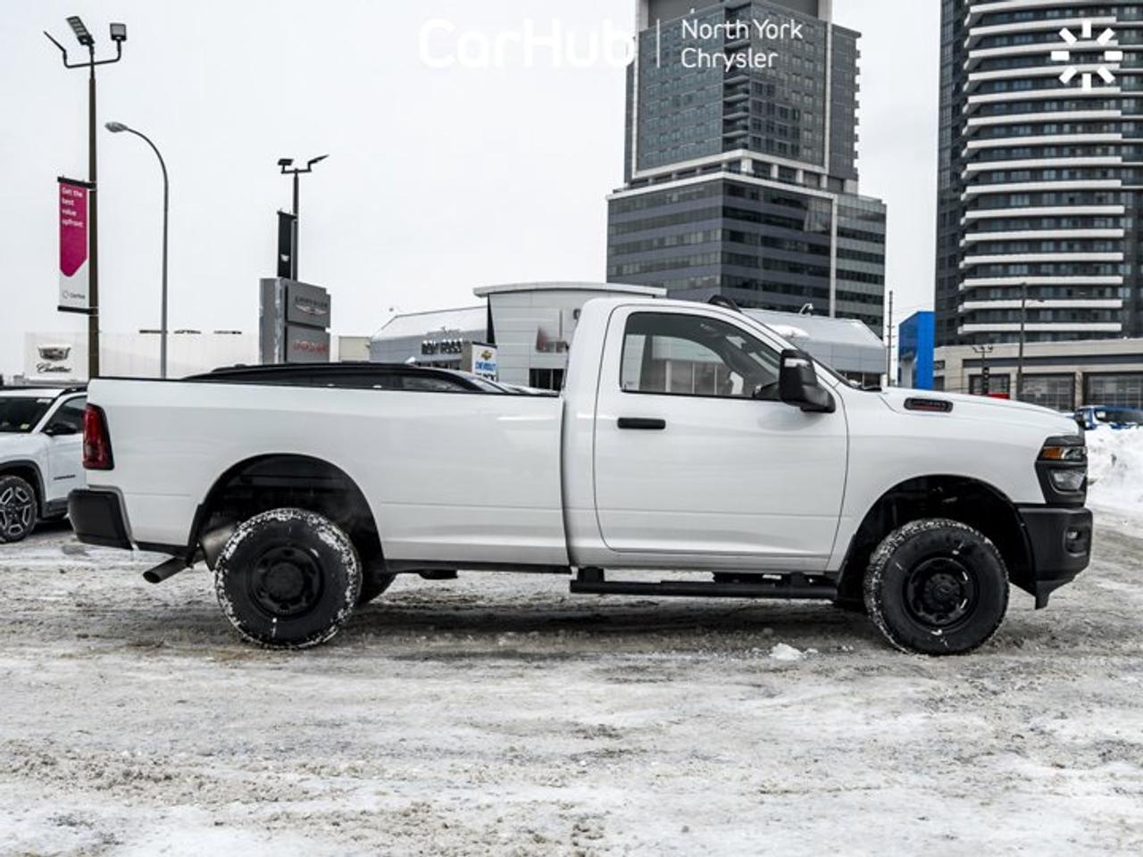 2025 RAM 2500 Tradesman 8' Box 6.4L V8 HEMI 12'' Display Convenience Group Navi Photo