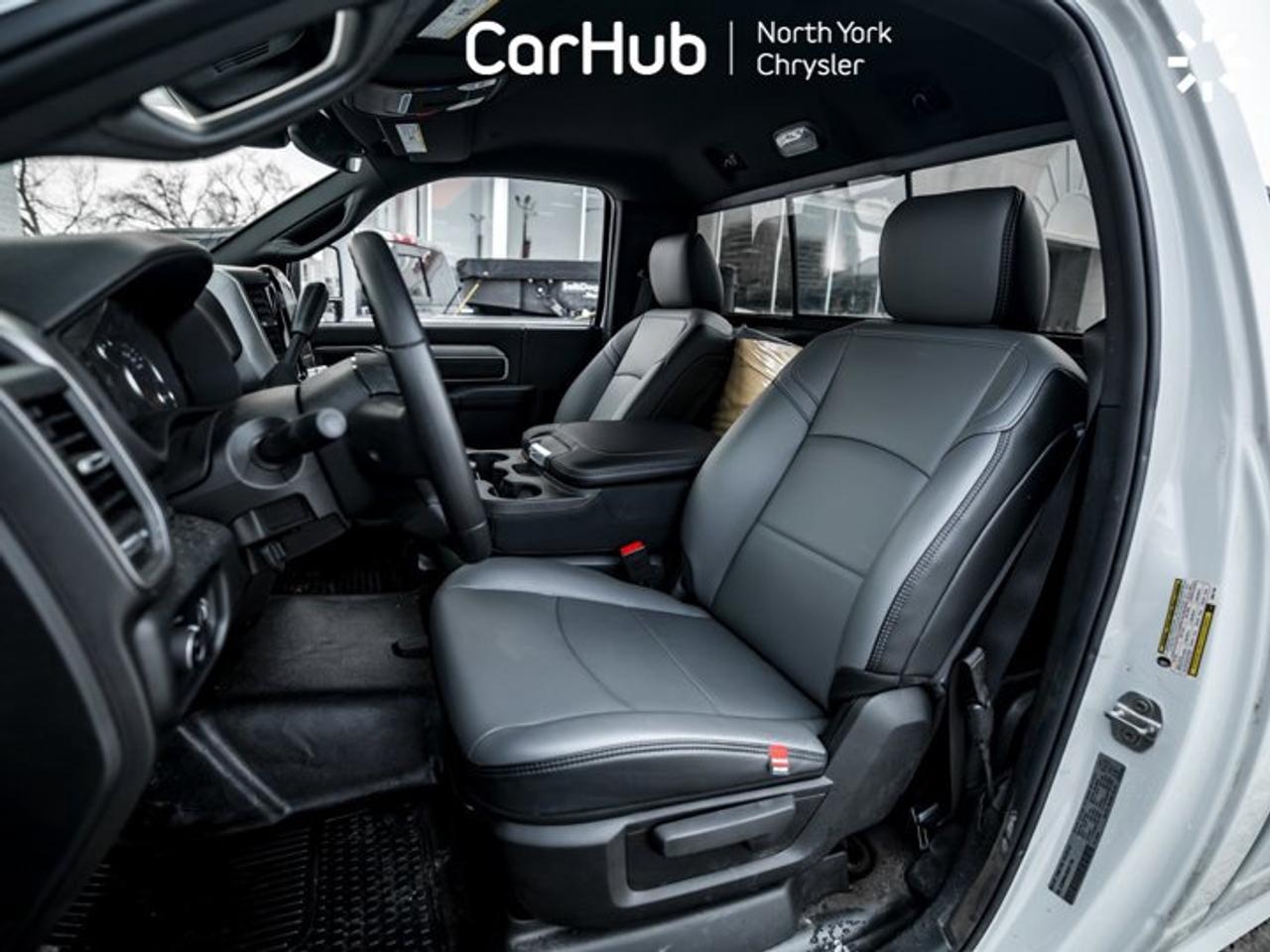 2025 RAM 2500 Tradesman 8' Box 6.4L V8 HEMI 12'' Display Convenience Group Navi Photo