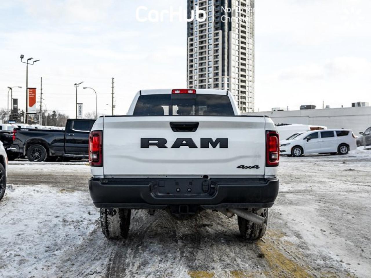 2025 RAM 3500 Tradesman 6'4" Box 12'' Screen 6.4L V8 HEMI Alpine Audio Navi Remote Start Photo