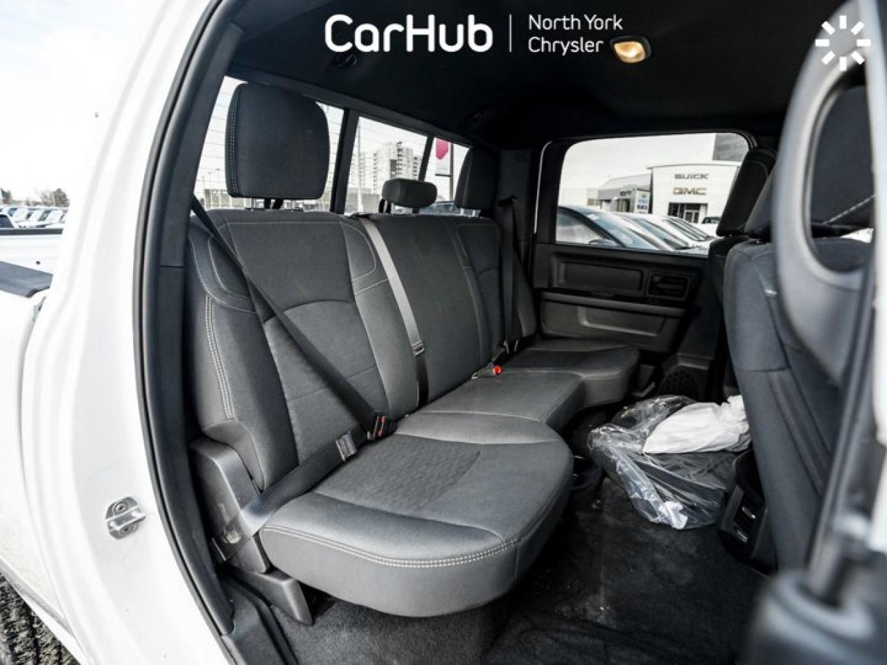 2025 RAM 3500 Tradesman 6'4" Box 12'' Screen 6.4L V8 HEMI Alpine Audio Navi Remote Start Photo