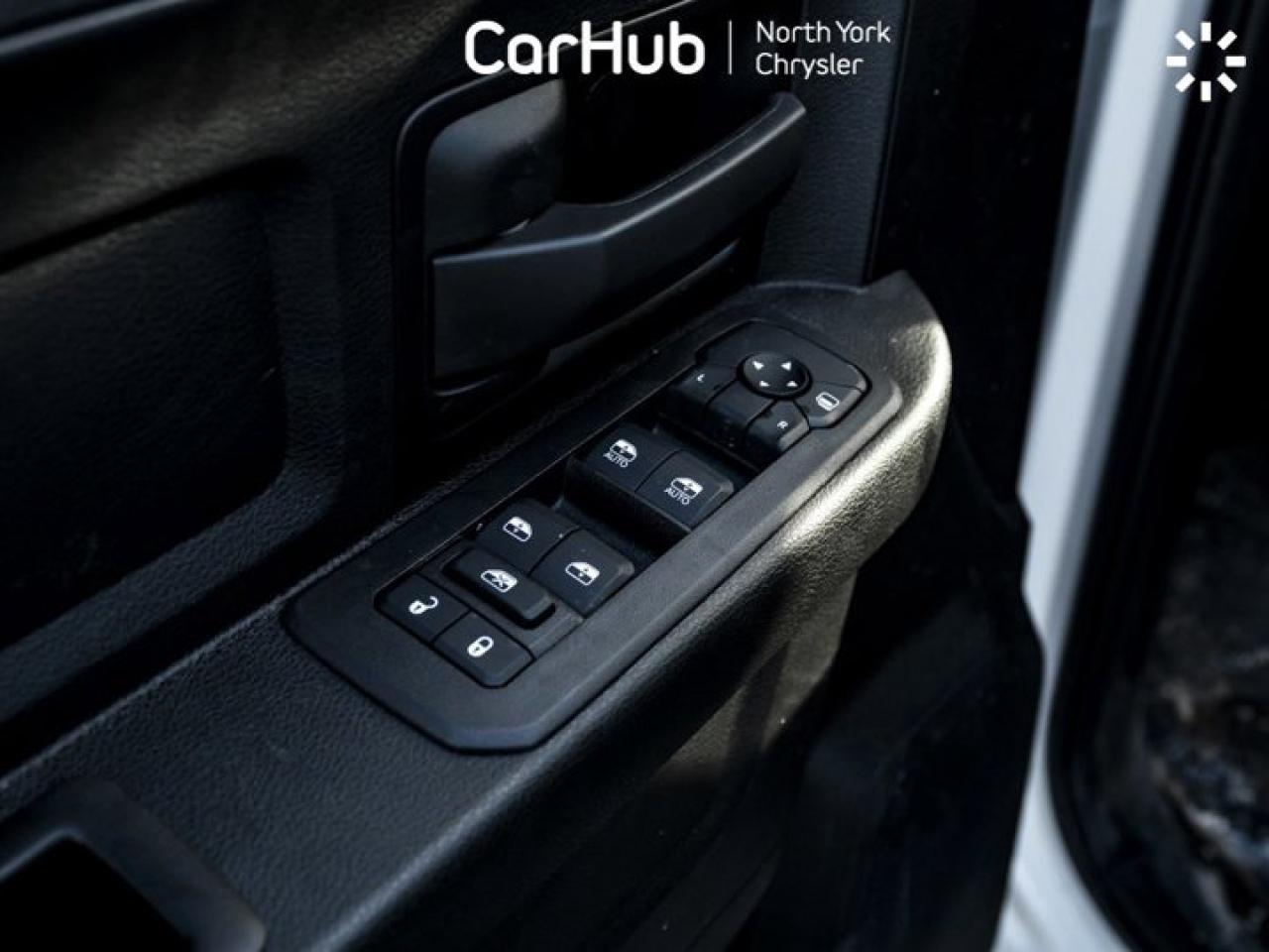 2025 RAM 3500 Tradesman 6'4" Box 12'' Screen 6.4L V8 HEMI Alpine Audio Navi Remote Start Photo