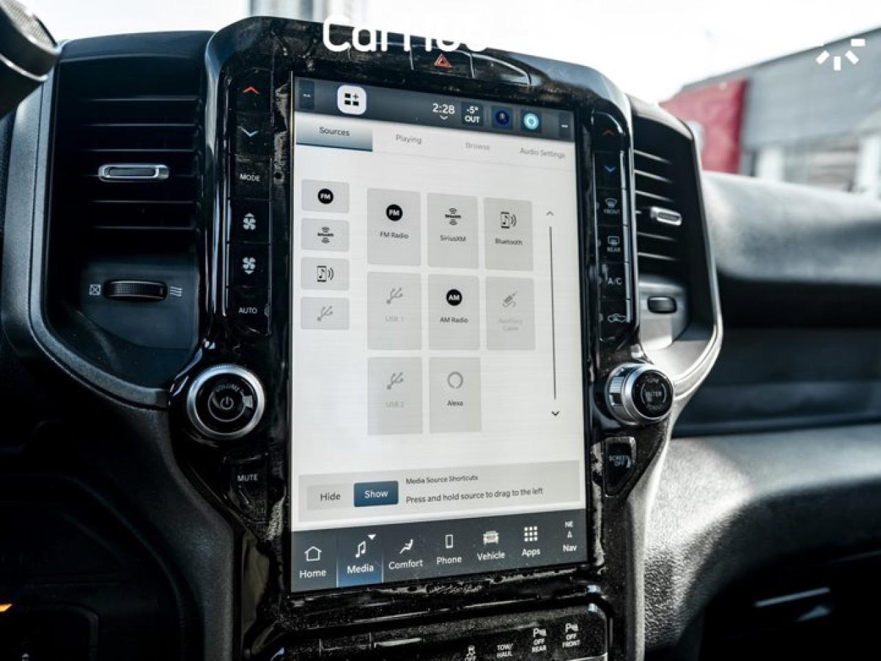 2025 RAM 3500 Tradesman 6'4" Box 12'' Screen 6.4L V8 HEMI Alpine Audio Navi Remote Start Photo