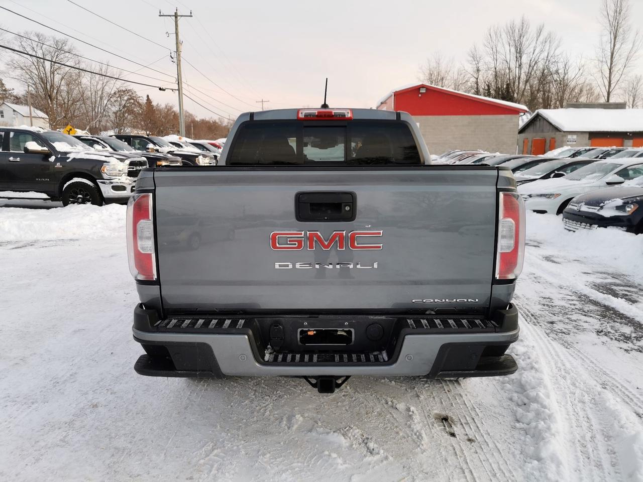 2021 GMC Canyon Denali Long Box Photo3