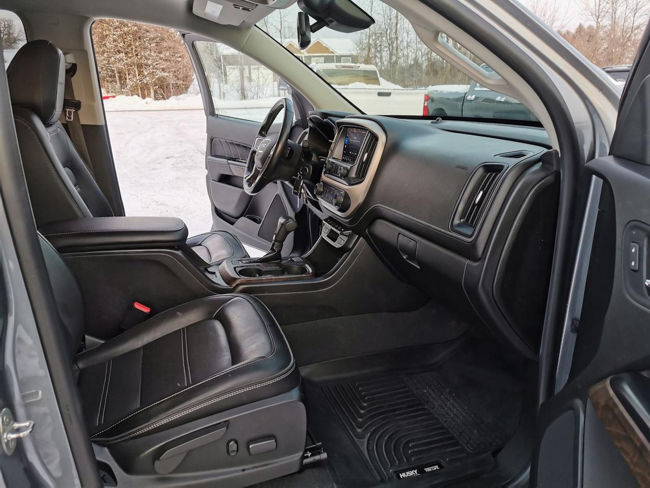 2021 GMC Canyon Denali Long Box Photo
