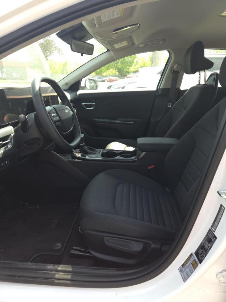 2026 Kia K4 EX IVT Photo