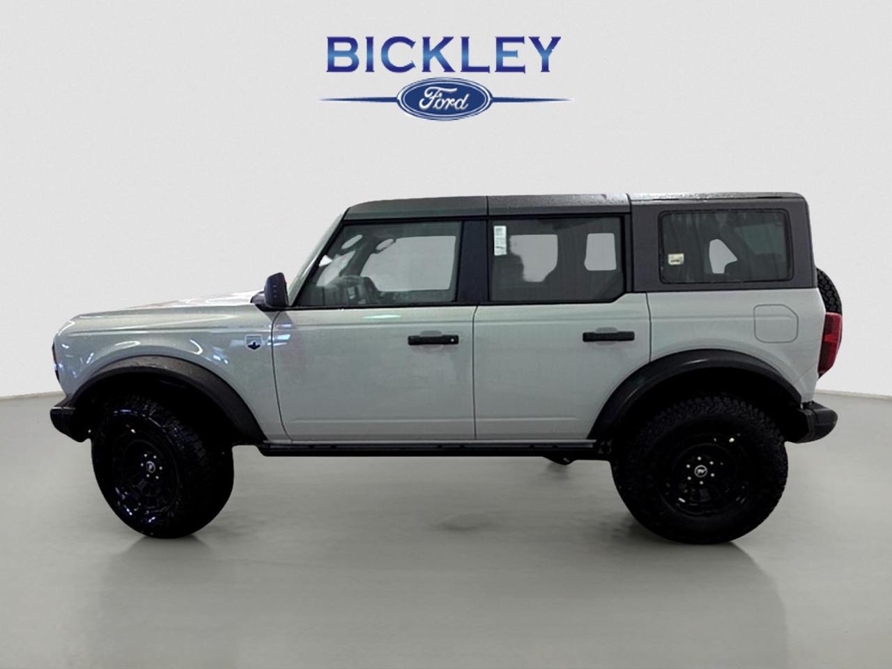 2026 Ford Bronco Big Bend Photo3