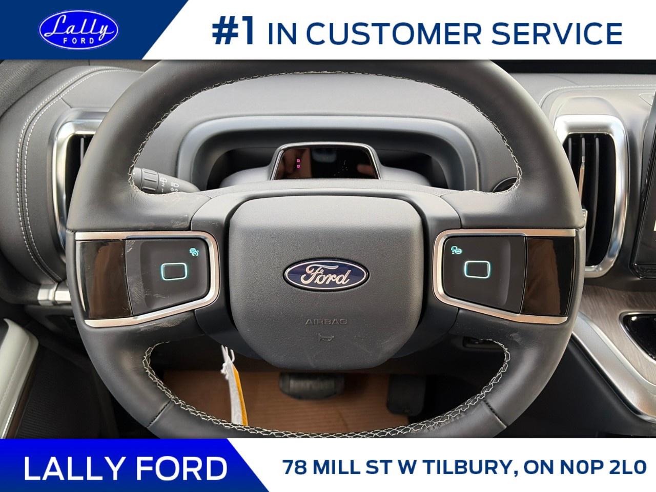 2026 Ford Expedition Platinum 4x4 Photo