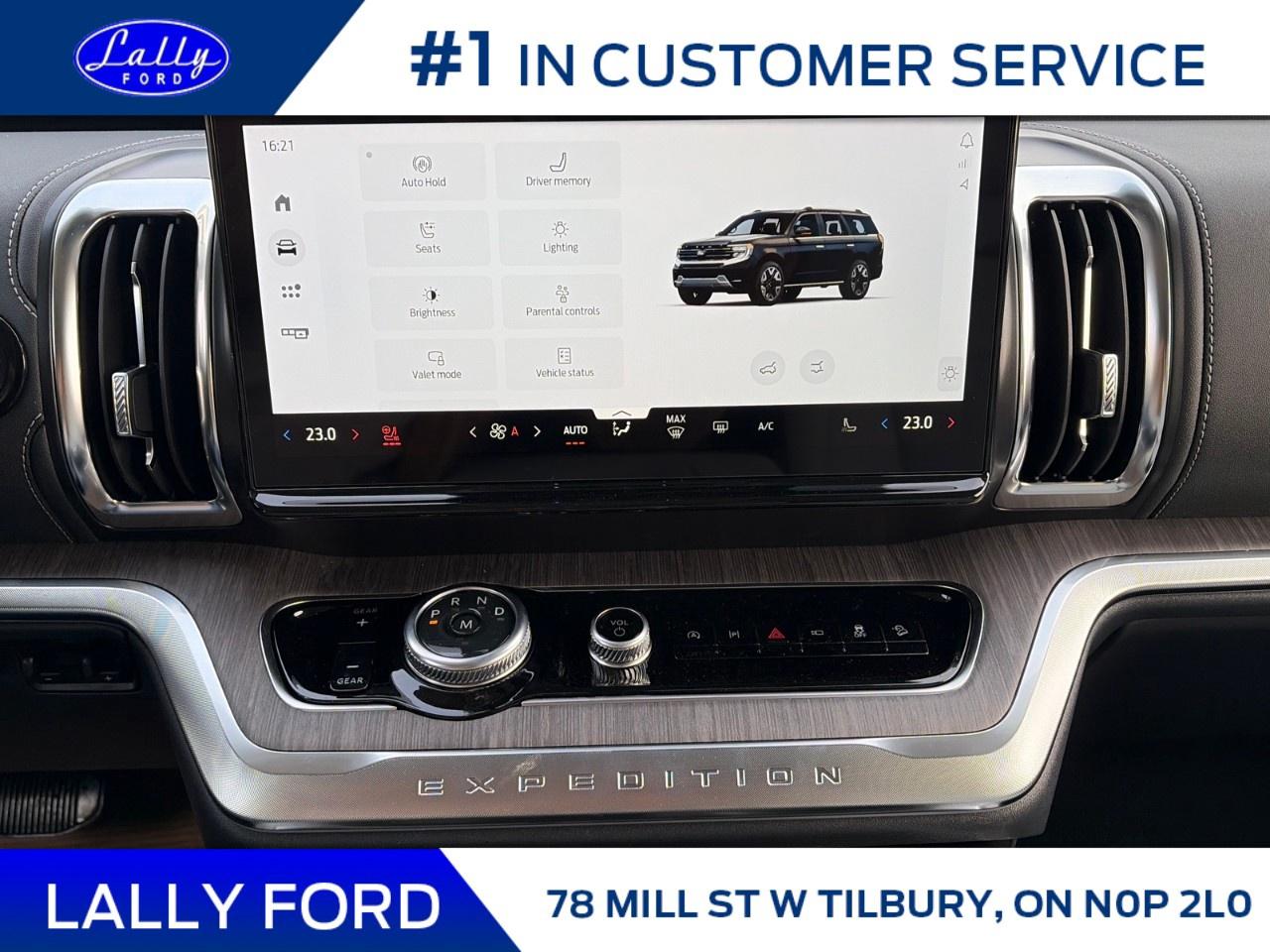 2026 Ford Expedition Platinum 4x4 Photo