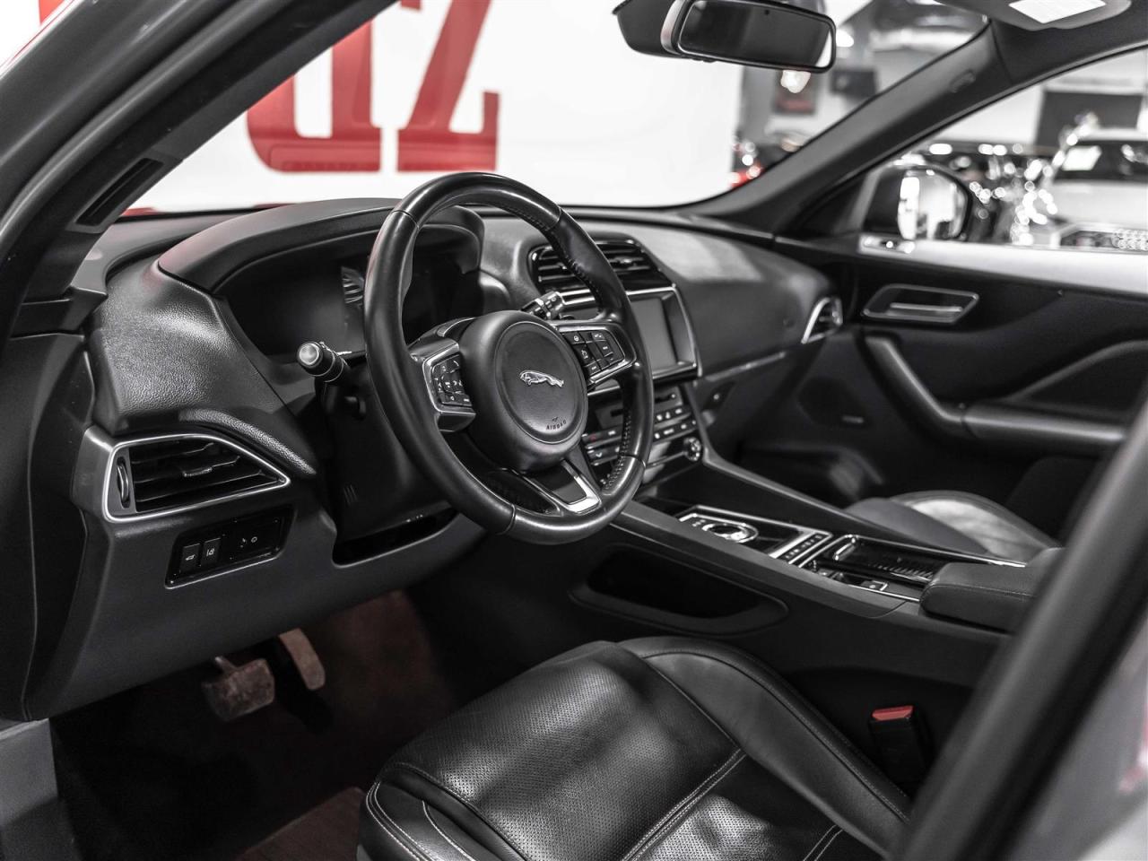 2018 Jaguar F-PACE PRESTIGE|35t AWD|BLINDSPOT|MERIDIAN|ACCIDENT FREE Photo